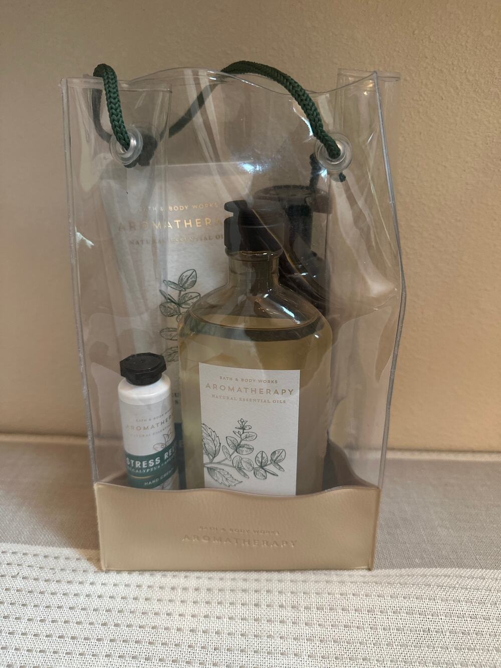 Bath & Body Works 5Pc Gift Bag Set Eucalyptus +Spearmint Aromatherapy